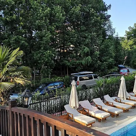 Apartment Family For Short-term Vacation *